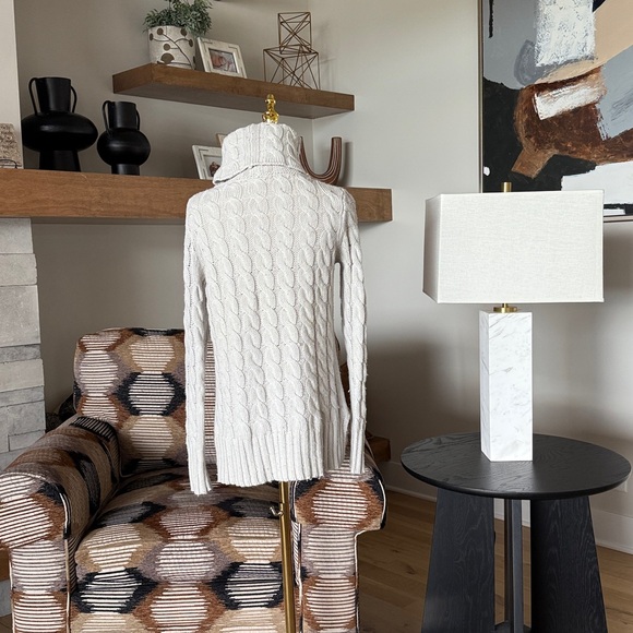 Banana Republic Cable Turtleneck Sweater - Picture 4 of 6